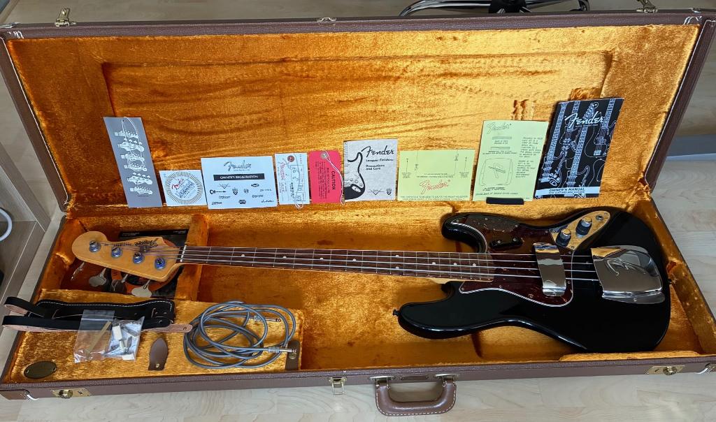 Fender American Vintage 62' Jazz Bass 2008, Musique & Instruments, Instruments à corde | Guitares | Basses, Comme neuf, Électrique