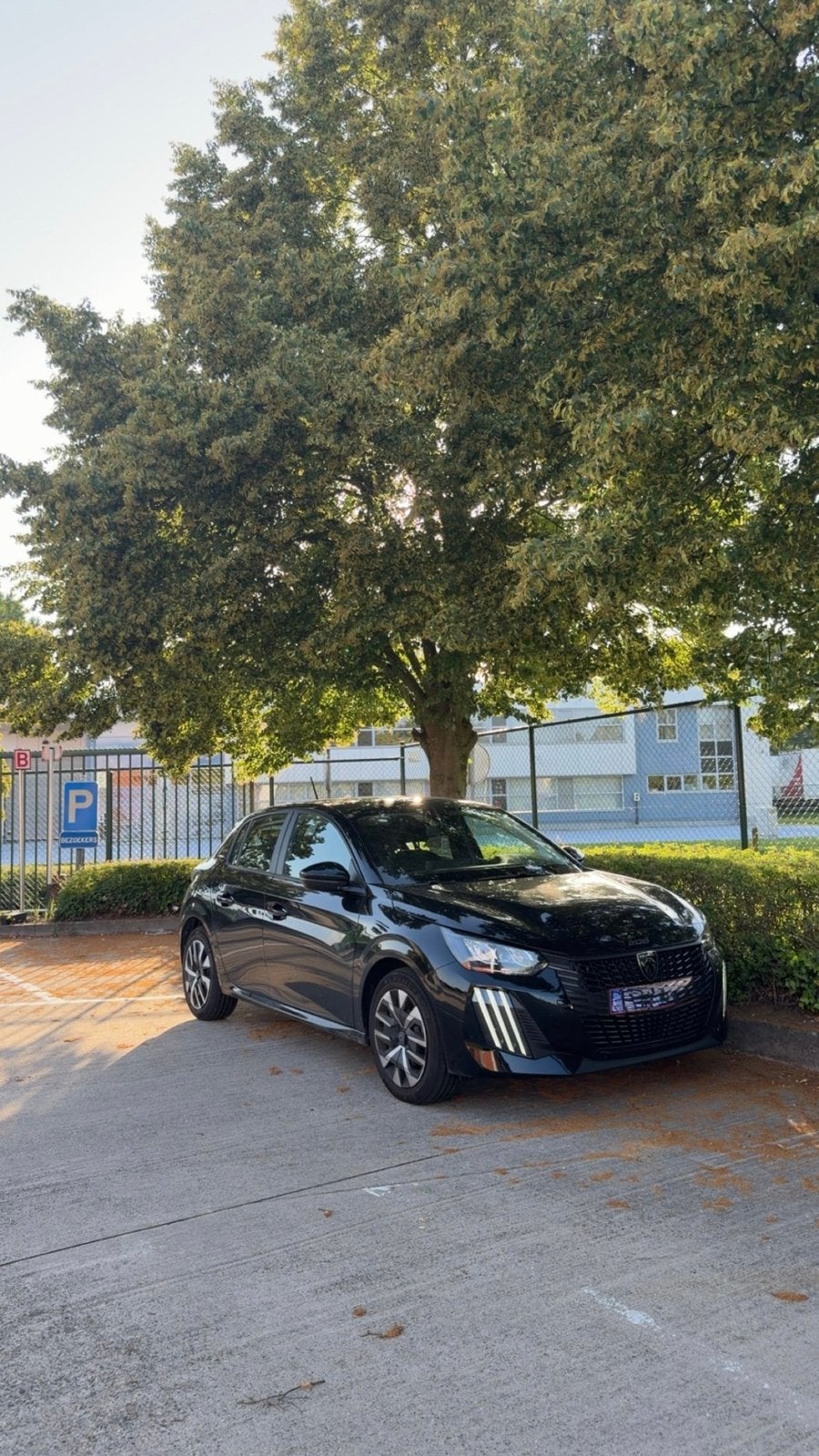 Peugeot 208 bj.2025 Zwart, Achat, Boîte manuelle, Particulier, Essence