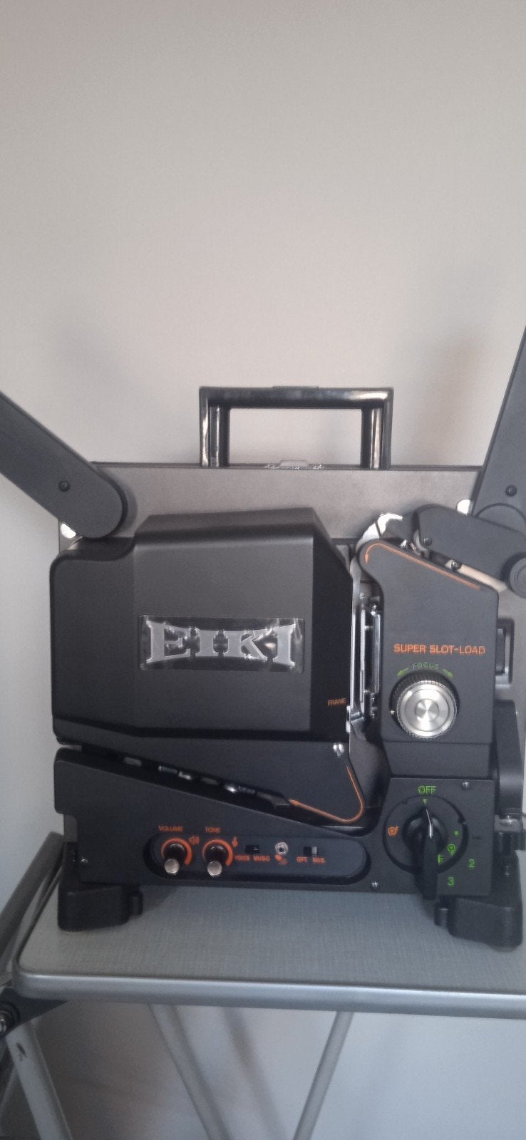 Projecteur 16mm Eiki SL 2, Ophalen, 16mm film