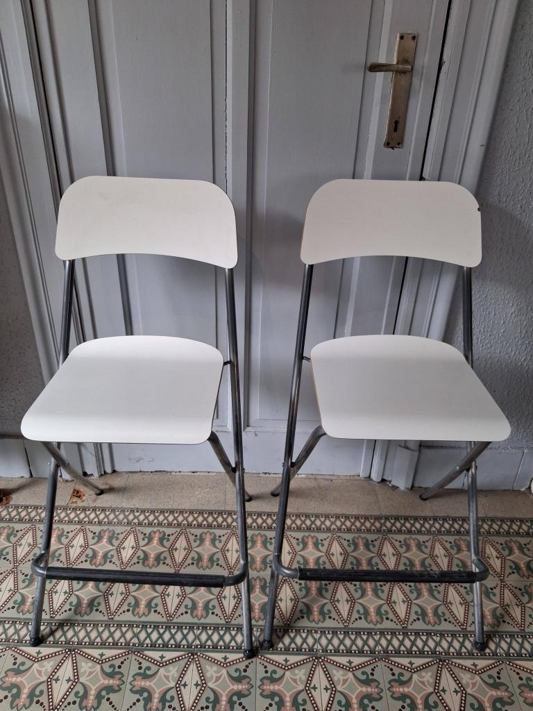 2 chaises de bar / comptoir, Avec repose-pieds, 2 tabourets, Enlèvement, Utilisé