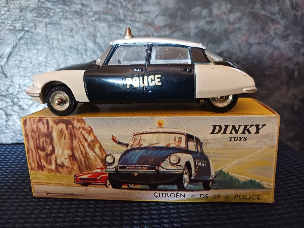 Dinky Toys  Citroën  DS 19  Police, Enlèvement ou Envoi, Dinky Toys