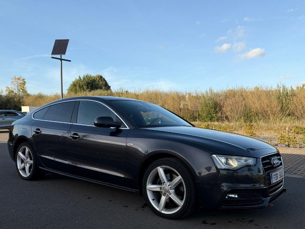 Audi A5 Sportback 2.0 TDi S line Start/Stop DPF, Voorwielaandrijving, Euro 5, Zwart, Zwart