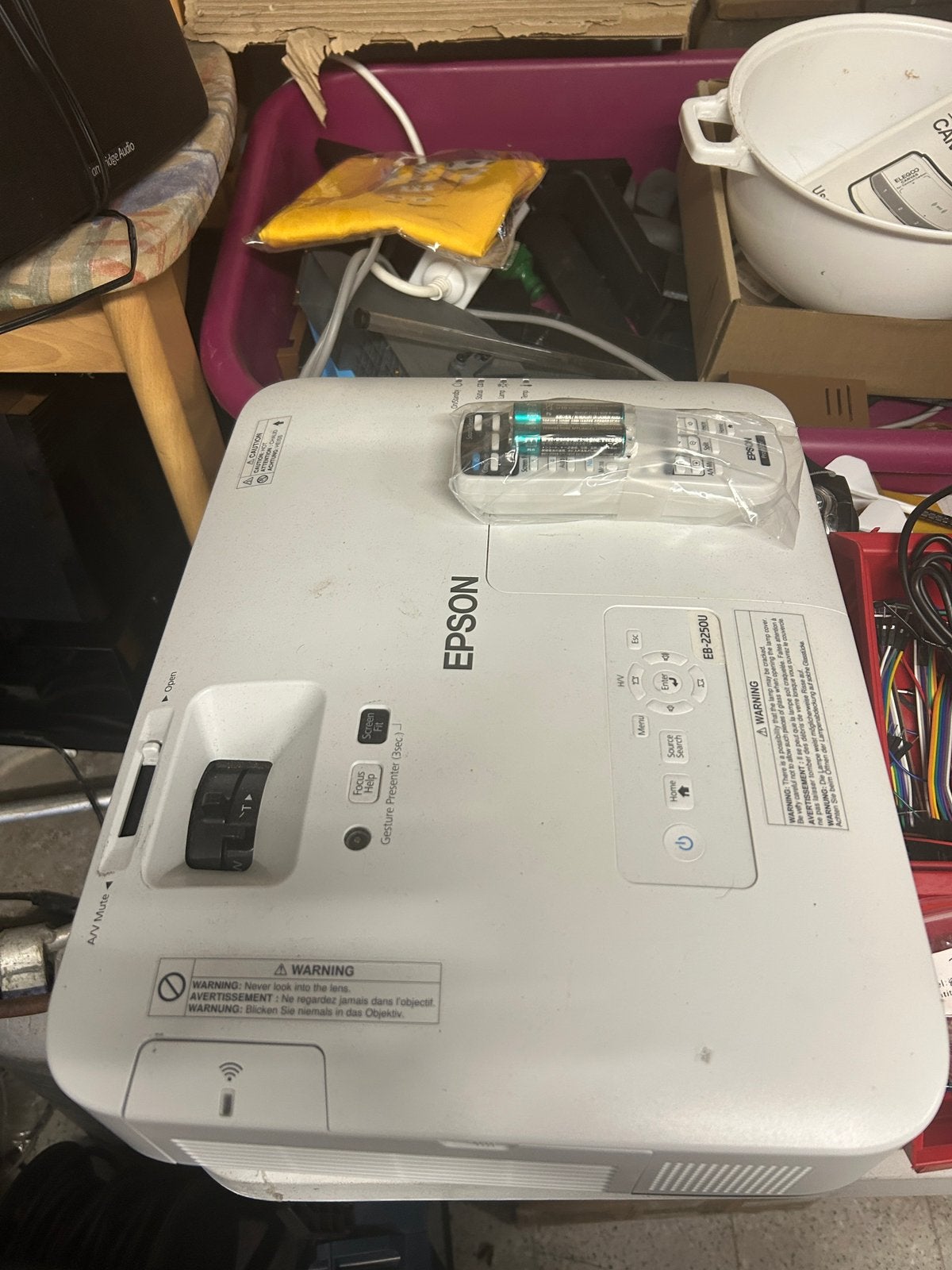 Epson EB2250U, Audio, Tv en Foto, Beamers, Ophalen of Verzenden, Zo goed als nieuw