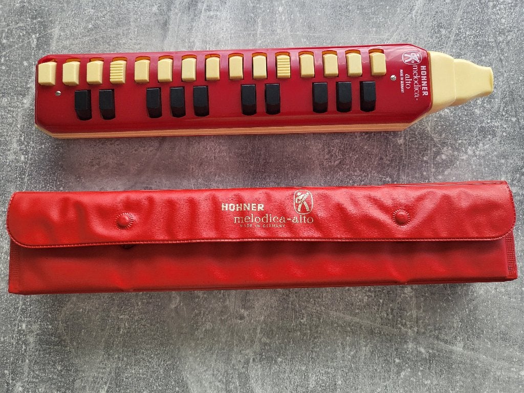 melodica, Muziek en Instrumenten, Ophalen, Zo goed als nieuw, Met koffer of doosje