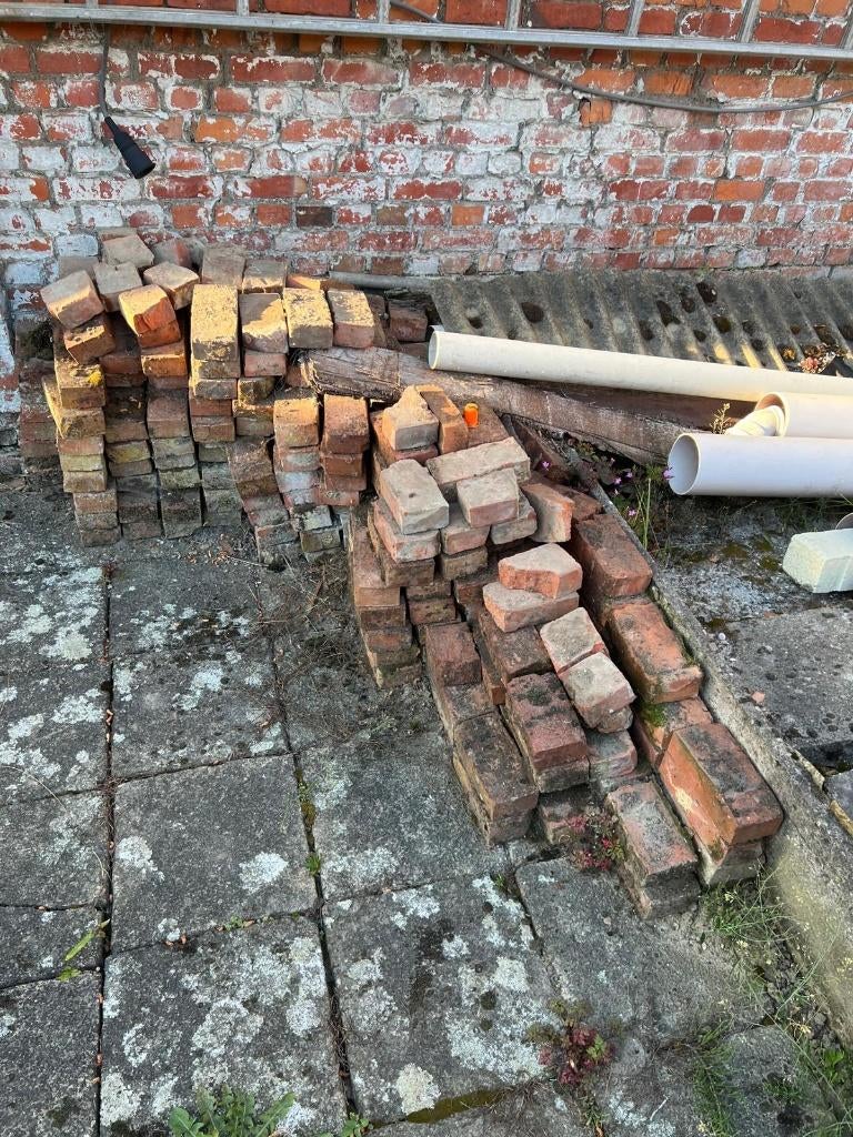 Rode bakstenen gratis op te halen, Doe-het-zelf en Bouw, Metselstenen, Ophalen, Gebruikt, Bakstenen