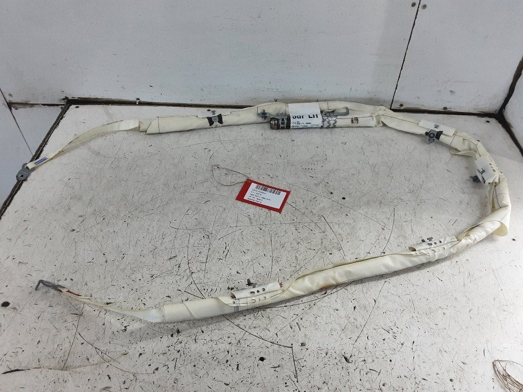 AIRBAG TOIT GAUCHE Range Rover Evoque II (LZC / LZS / LZH), Land Rover, Mevr. I. Hauben, Utilisé, Rue de l'Espoir 34 34
4030  GRIVEGNÉE, BE