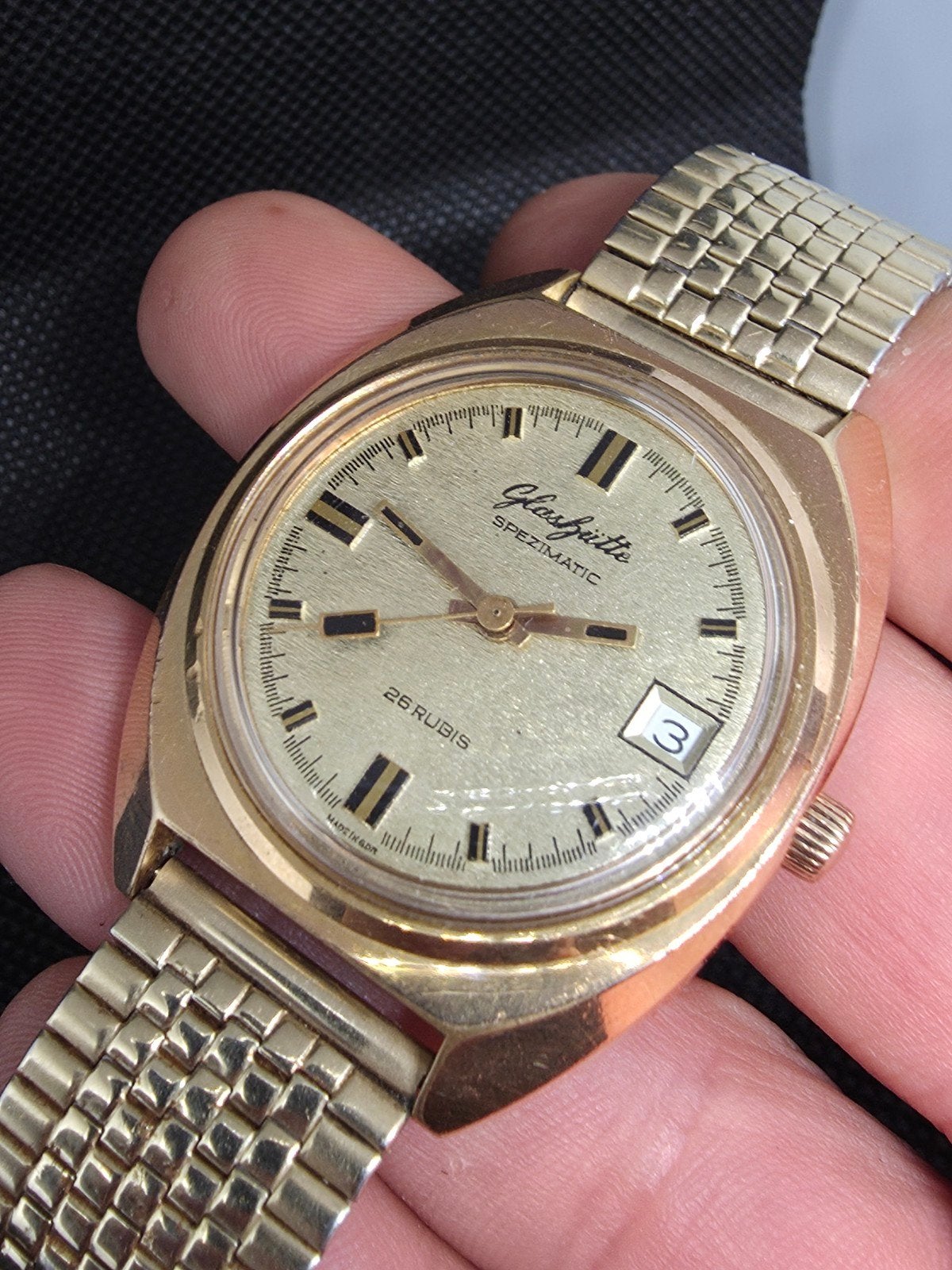 montre Gub glashute, Bijoux, Sacs & Beauté, Montres | Anciennes | Antiquités, Enlèvement ou Envoi, Or