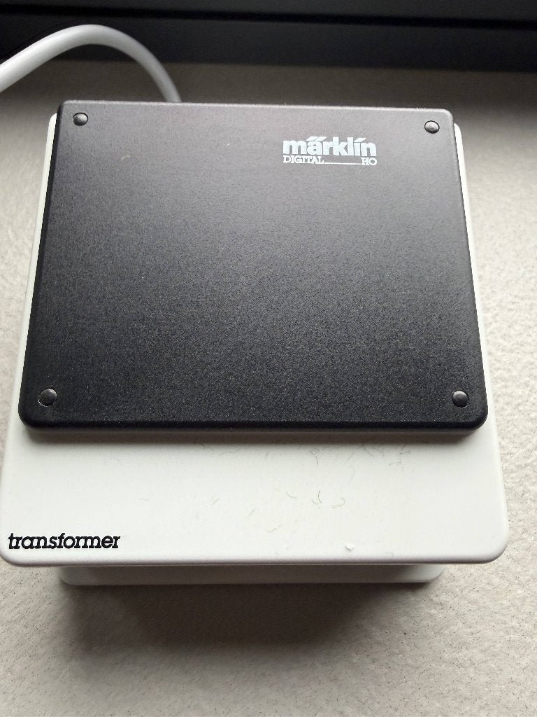 TRANSFORMATEUR MÄRKLIN 6002, Hobby & Loisirs créatifs, Enlèvement ou Envoi, Courant alternatif, Comme neuf, Transformateur ou Alimentation