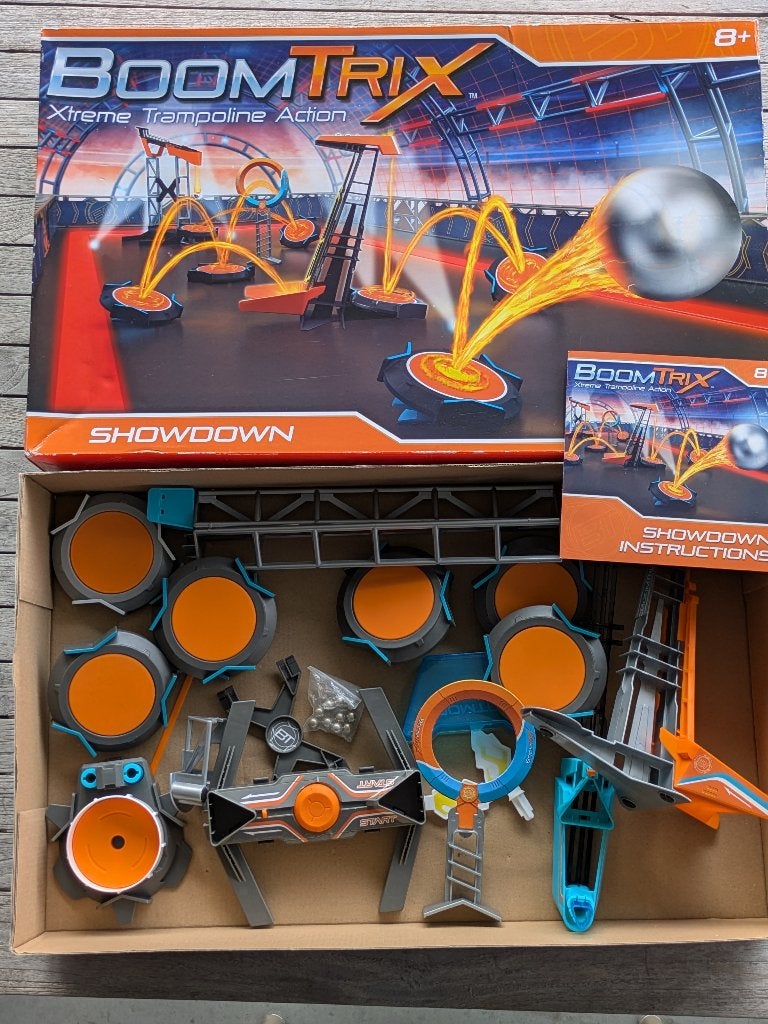 Boom Trix - Xtreme Trampoline Action - knikker bouwset, Kinderen en Baby's, Ophalen of Verzenden, Gebruikt, Overige merken