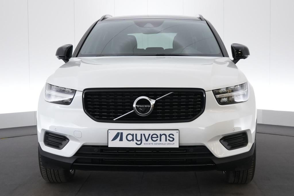(2CAK954A) VOLVO XC40, Gebruikt, Euro 6, Wit, 5 zetels