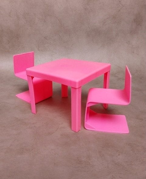 Barbie « Villa Terrasse » 1988 – Table & chaises originales, Enfants & Bébés, Jouets | Poupées, Utilisé, Barbie, Enlèvement ou Envoi