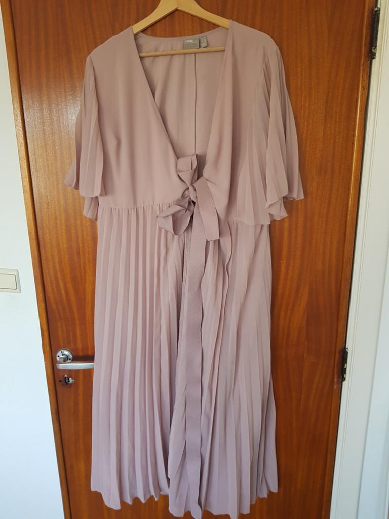 Robe comme neuve, Kleding | Dames, Jumpsuits, Ophalen
