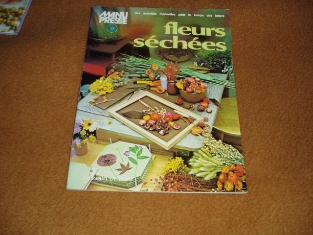 Livres bricolage : fleurs séchées, papier maché, Provence, Enlèvement, Utilisé, Bricolage