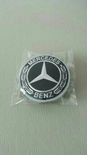 Mercedes motorkap logo diameter 57 mm zwart of blauw, Auto-onderdelen, Voor, Mercedes-Benz, Nieuw, Ophalen of Verzenden