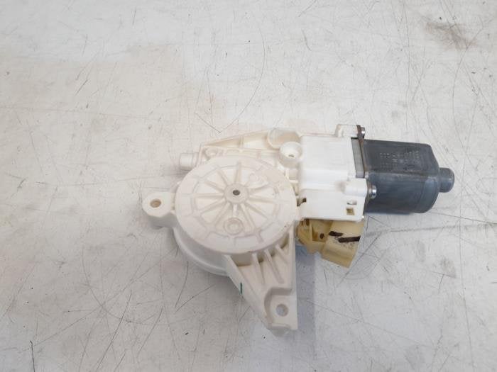Moteur de vitre portière d'un Mercedes ML-Klasse, Autos : Pièces & Accessoires, Carrosserie & Tôlerie, Mercedes-Benz, Utilisé