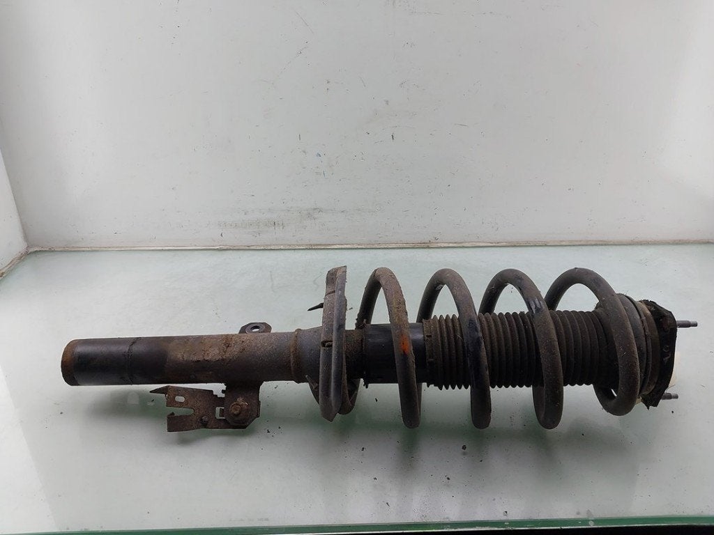 AMORTISSEUR OU ABSORBEUR DE CHOC AVANT DROIT Ford Transit, Henry-Ford-Straße  1
50735  Köln, DE, Ford-Werke GmbH, Kunden@ford.com