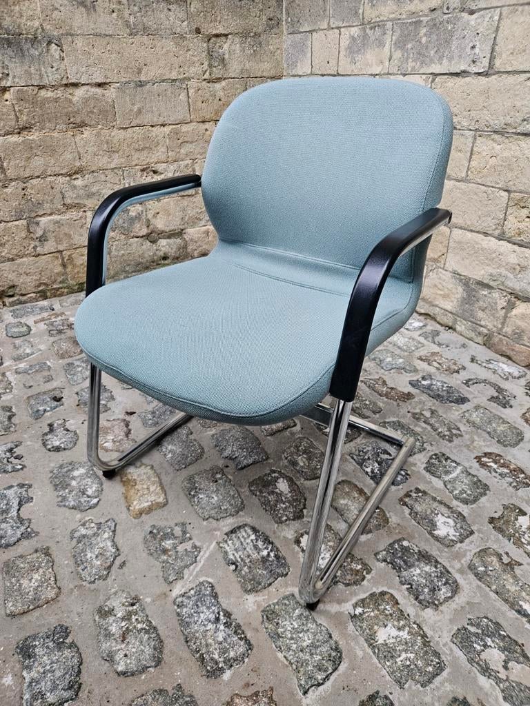 Chaise visiteur WILKHAHN, Vélos & Vélomoteurs, Enlèvement