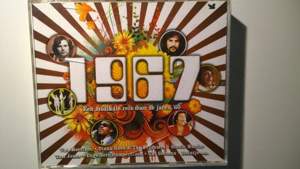 Een Muzikale Reis Door De Jaren '60 - 1967, CD & DVD, CD | Compilations, Enlèvement ou Envoi, Comme neuf, Pop