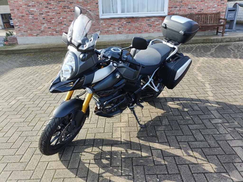 Suzuki V-strom, Motos, Motos | Suzuki, ABS, Tourisme, 2 cylindres, Particulier