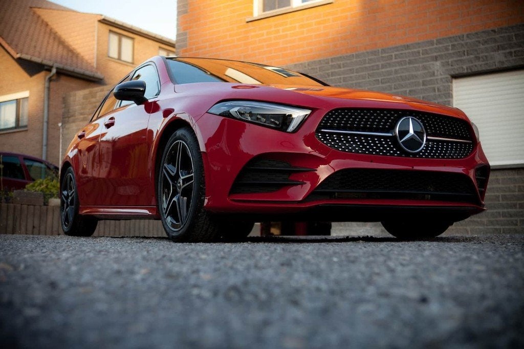 CALANDRE DIAMANT MERCEDES CLASSE A W177, Autos : Pièces & Accessoires, Mercedes-Benz, Enlèvement, Utilisé, Capot moteur