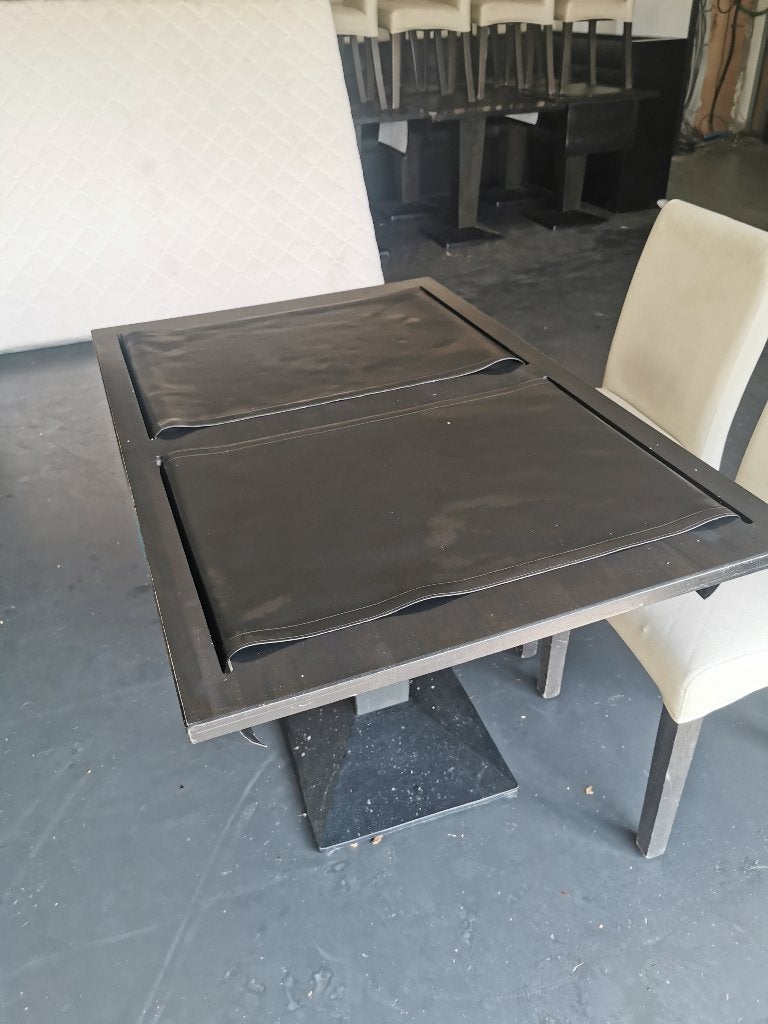 tables restauration, 100 à 150 cm, Carré, Enlèvement, Utilisé