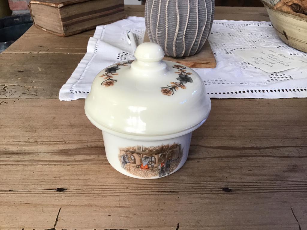 Vintage kom terrine foiegras in opaline, Antiek en Kunst, Ophalen of Verzenden