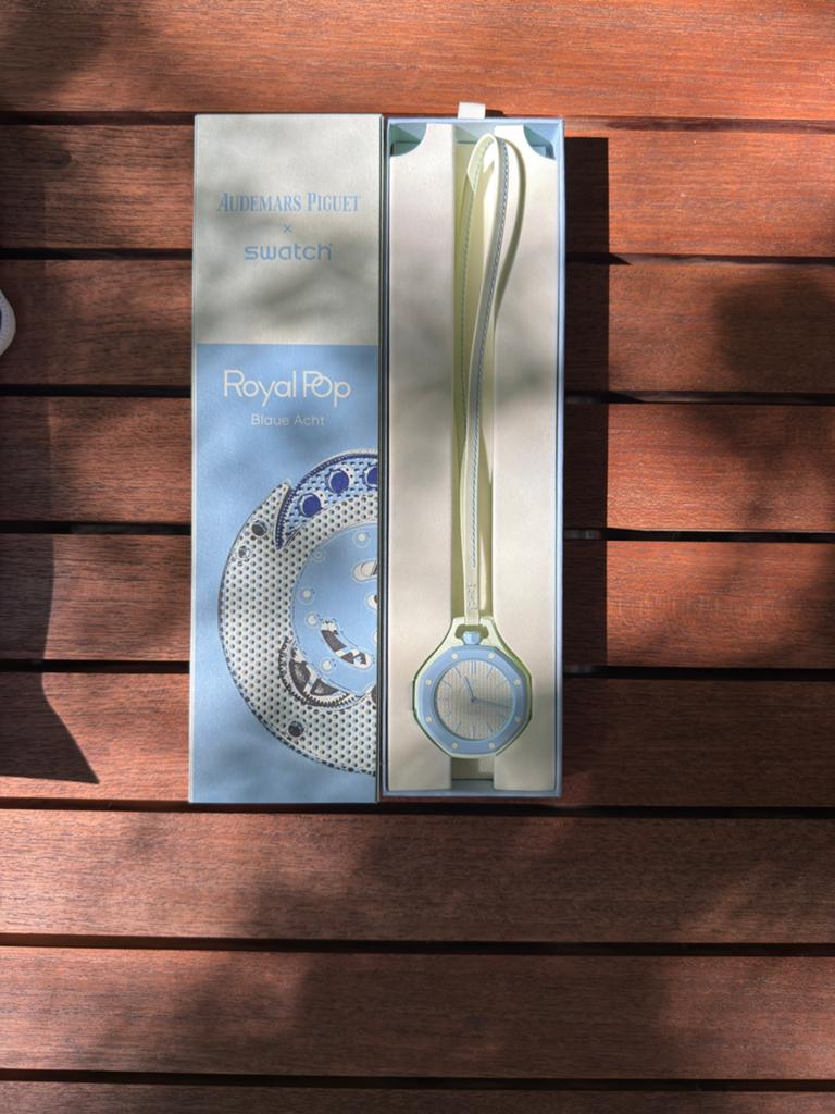 Audemars Piguet x Swatch, Ophalen, Leer, Swatch, Nieuw