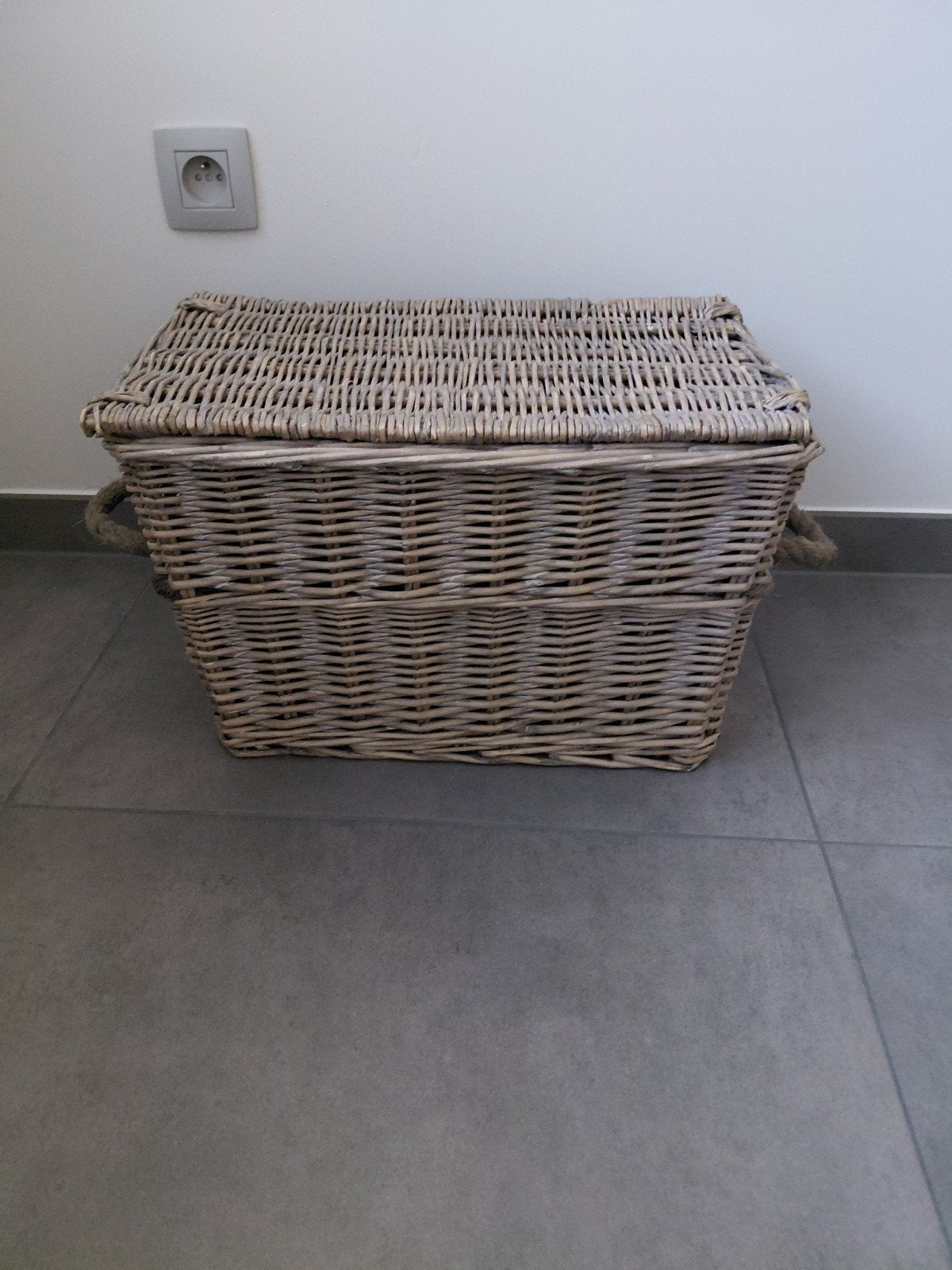 Rotan opbergmand met deksel, Ophalen, Gebruikt, Mand, Riet