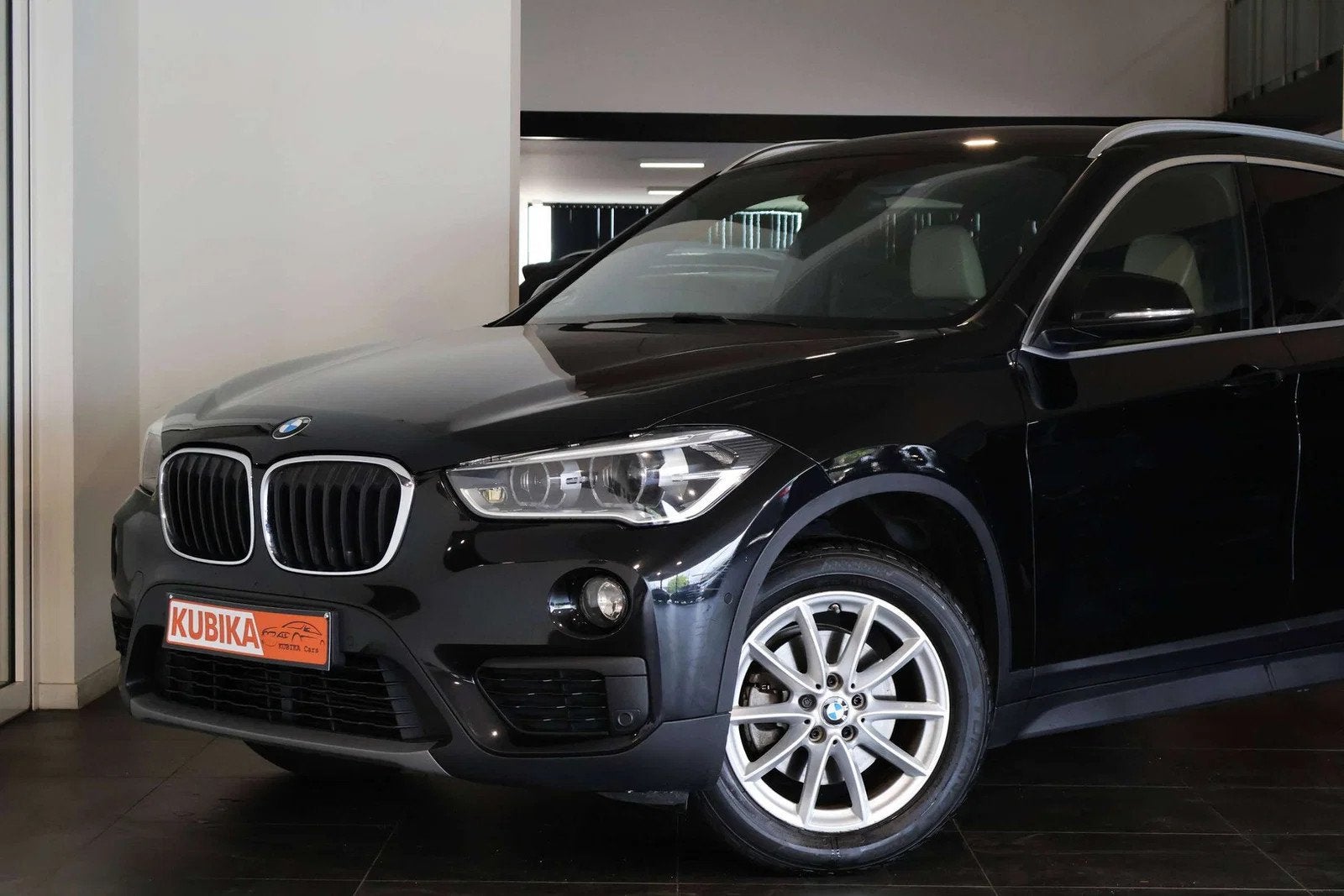 BMW X1 X1 1.5iA sDrive18 Trekhaak CruiseC Keyless Garantie*, Auto's, Gebruikt, Leder, Bedrijf, 5 deurs