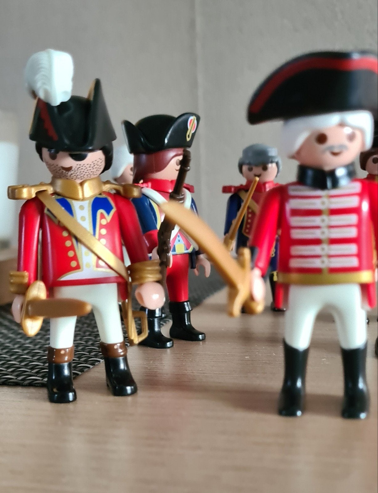 Playmobil soldaten, Ophalen