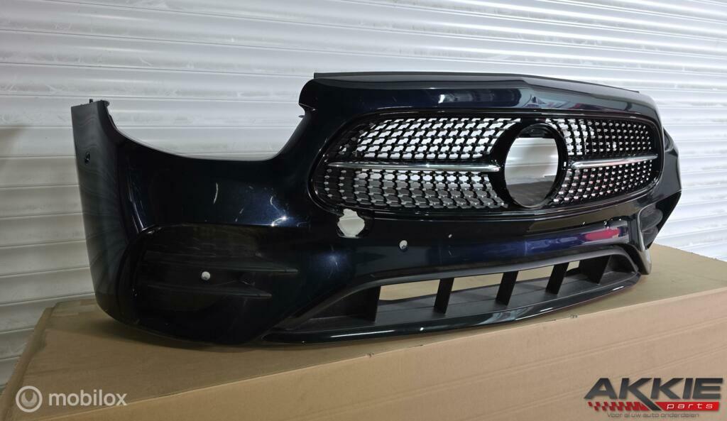 Mercedes E-klasse bumper FACELIFT W213 S213 A2138857504, Mercedes-Benz, Utilisé, Mercedes-Benz, Avant