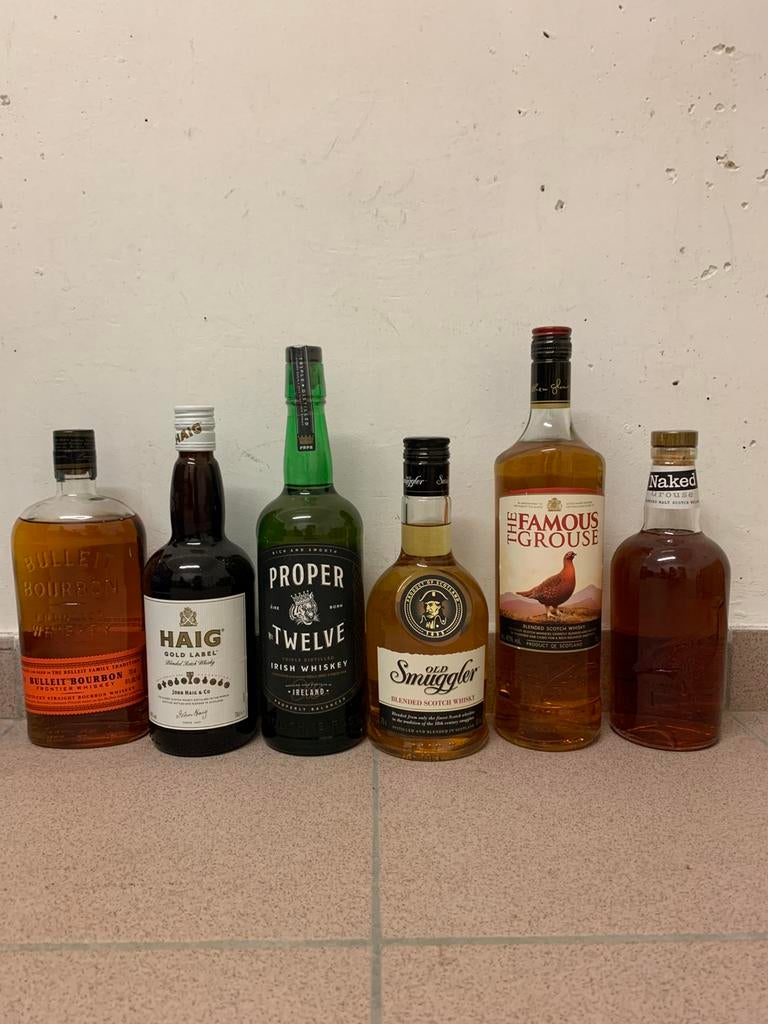 bouteille whisky gin etc, Collections, Enlèvement