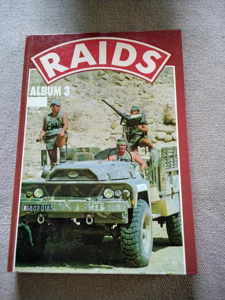 MILITARIA  REVUES RAIDS, Enlèvement