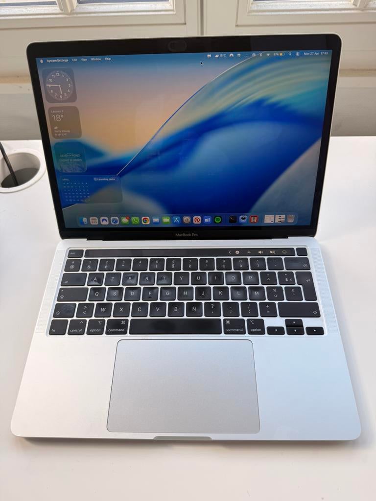 Macbook pro 2020 touchbar, Ophalen, Zo goed als nieuw, MacBook