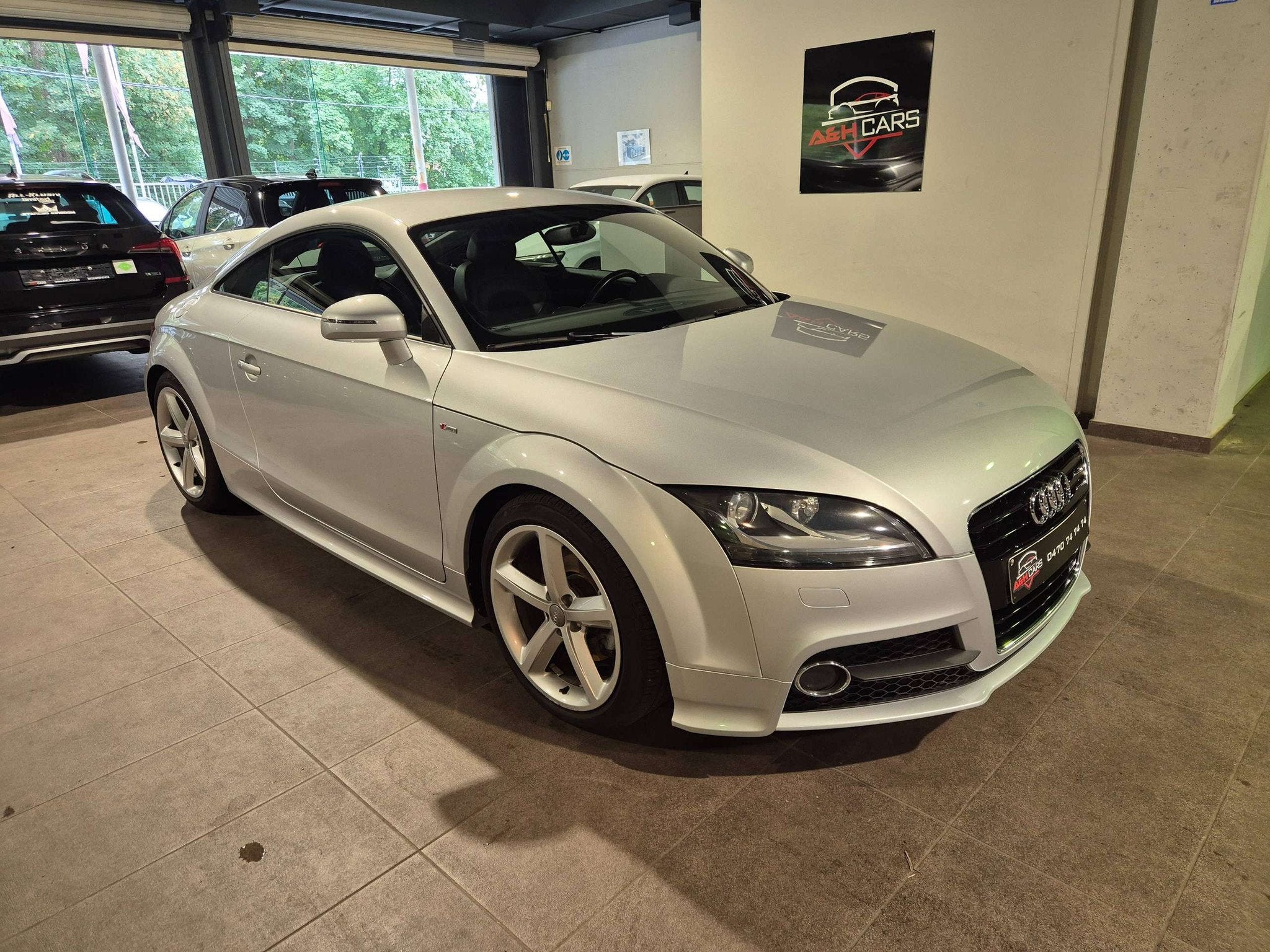 Audi TT Coupé 1.8 TFSI S line S tronic (automatique), Noir, 2 portes, 118 kW, Automatique