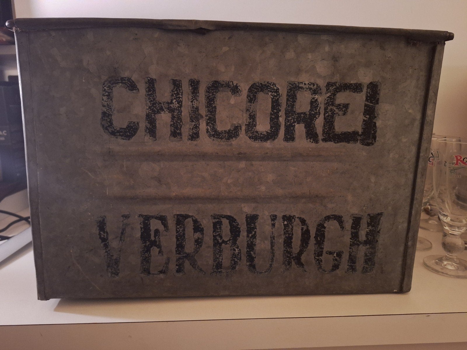 oud zeldzame metalen bak Cichorei Verburgh Roeselare, Ophalen
