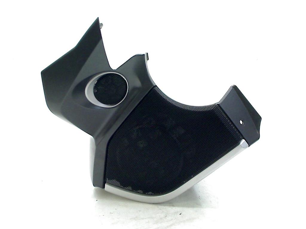 CADRE DE COUVERTURE GAUCHE BMW (8526395), Motos, Dhr. S. di Majo, Utilisé, Info@cama-motorparts.nl, P.J. Troelstraweg 8 8
3144 CX  MAASSLUIS, NL