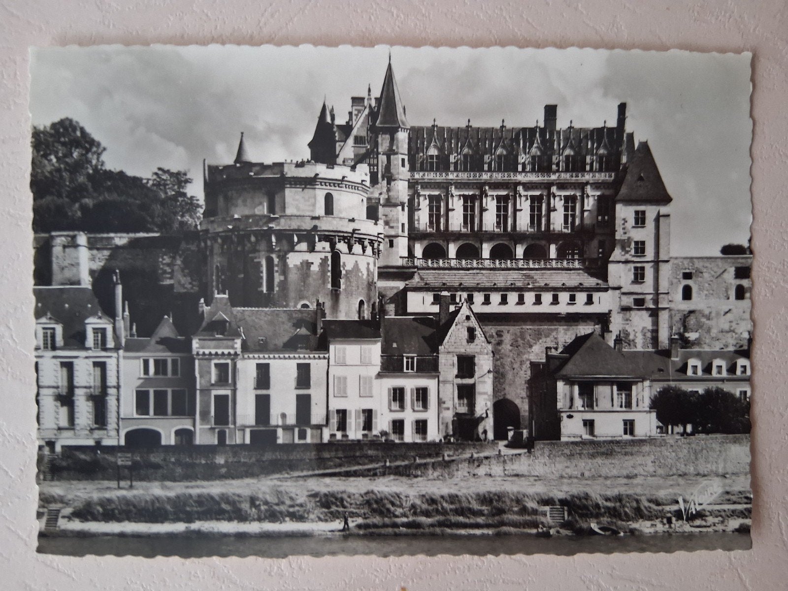vintage Postkaart Kasteel in Amboise (Frankrijk), Collections, Enlèvement ou Envoi, France
