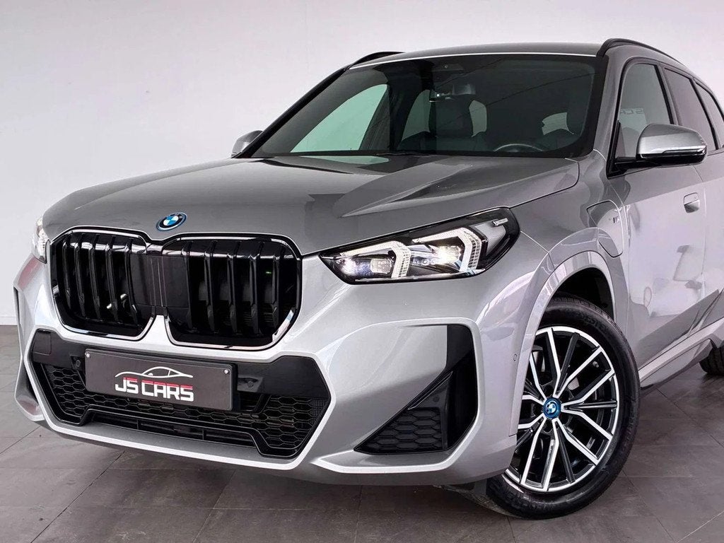 BMW X1 1.5iA xDrive25e PHEV FULL PACKM-1ERPRO-COCKPIT-CARPLA, Auto's, BMW, 245 pk, Gebruikt, Leder, Bedrijf