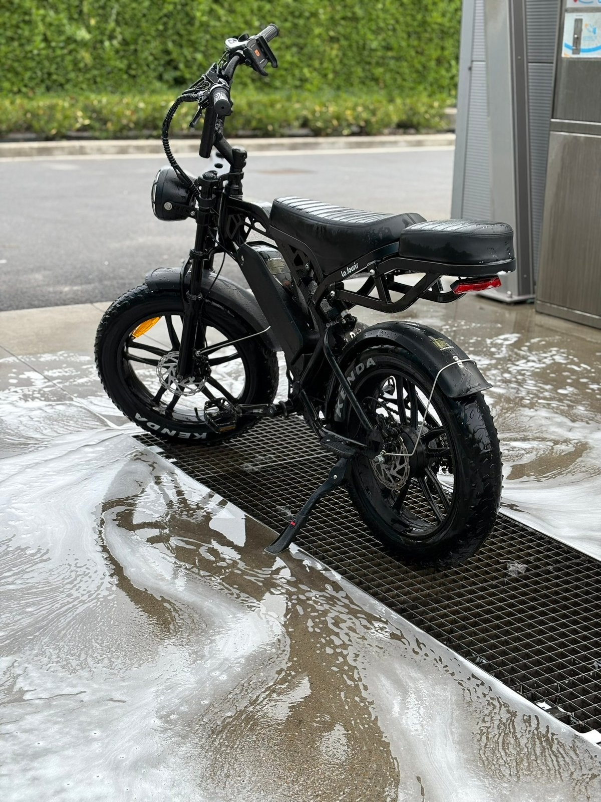 V20 pro (2025), Autres marques, 50 km par batterie ou plus, Comme neuf, 59 cm ou plus
