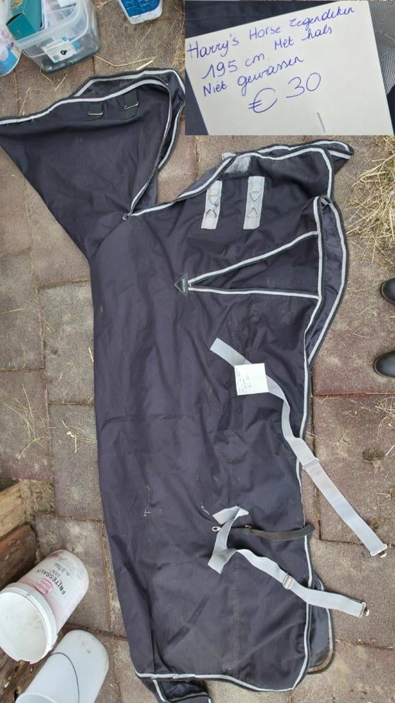 Paardenspullen. Dekens. Laarzen. Dekjes. Tok. Getten. Singel, Dieren en Toebehoren, Ophalen