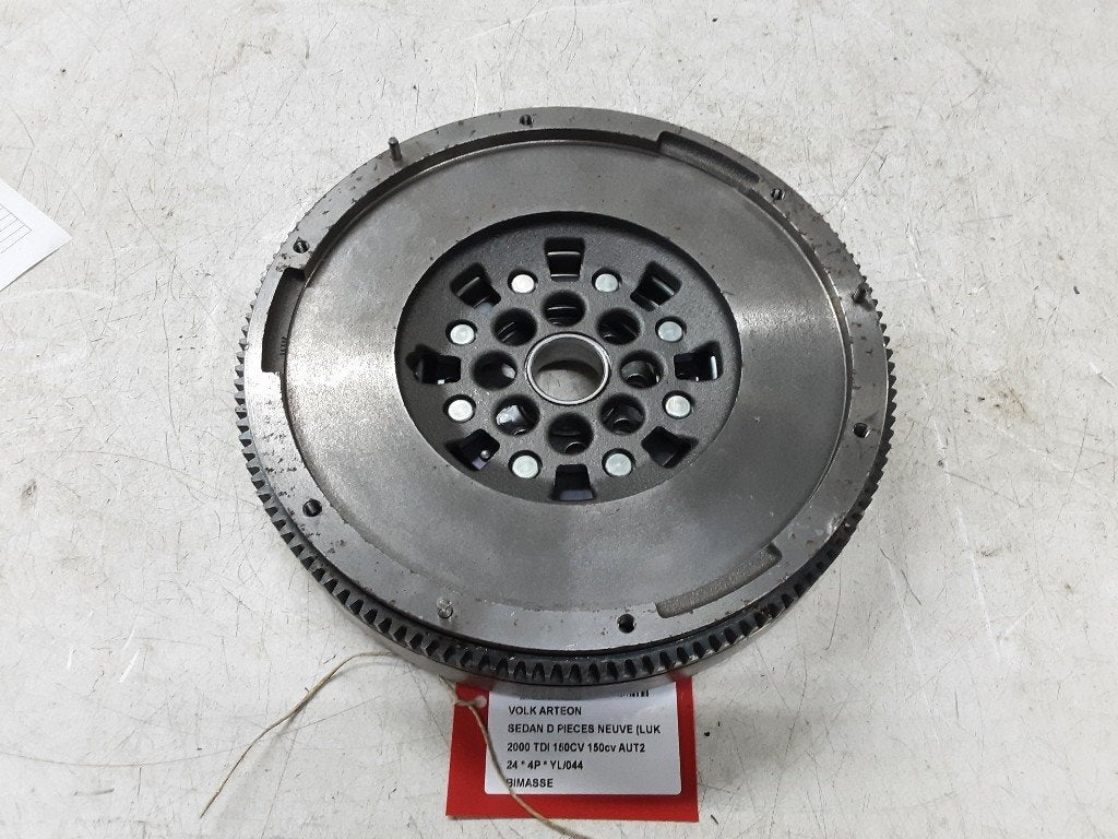 VLIEGWIEL DUBBELE MASSA Arteon (3HAB) (05L105266B), Gebruikt, Volkswagen, Volkswagen AG, Kundenbetreuung@volkswagen.de