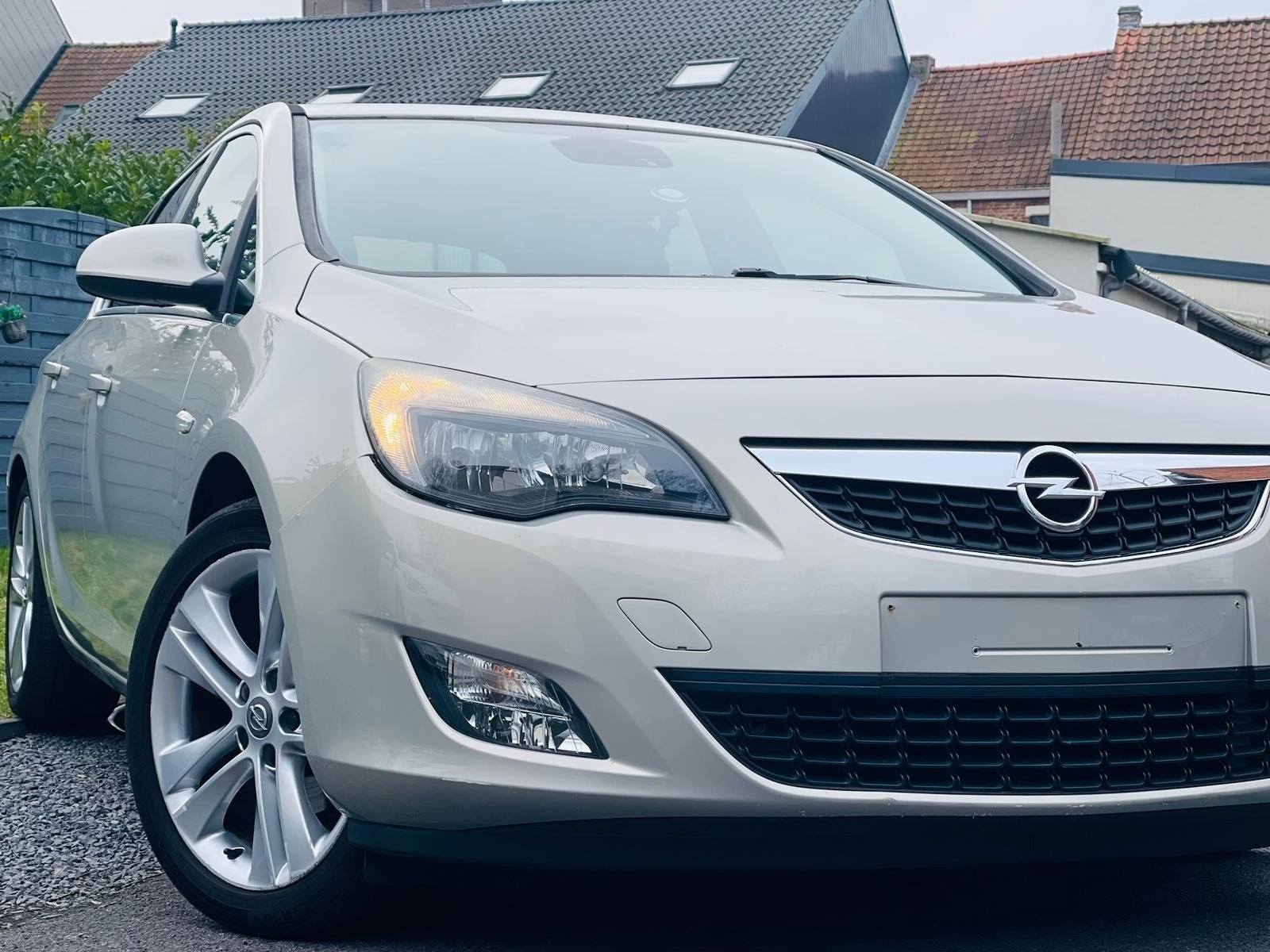 opel Astra, Auto's, Opel, Particulier, Astra, Euro 5, 4 deurs