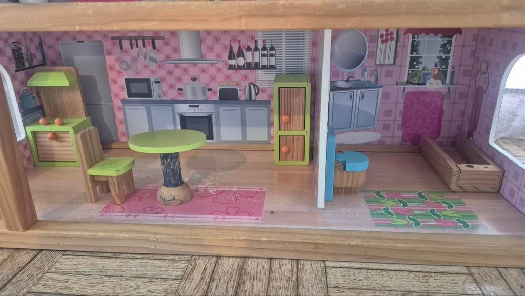 Maison en bois, trois étages, Enfants & Bébés