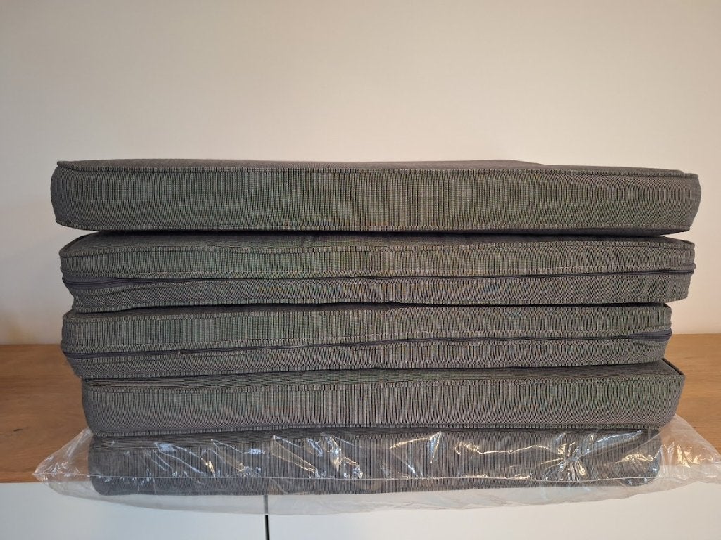 Tuinkussens / loungekussens 13 stuks - 10 EUR per kussen, Ophalen of Verzenden, Zo goed als nieuw