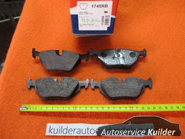 Remblokken achterzijde BMW e30/e36 M3,E46, E34, E32, Z3 M  b, -, -, Neuf, BMW