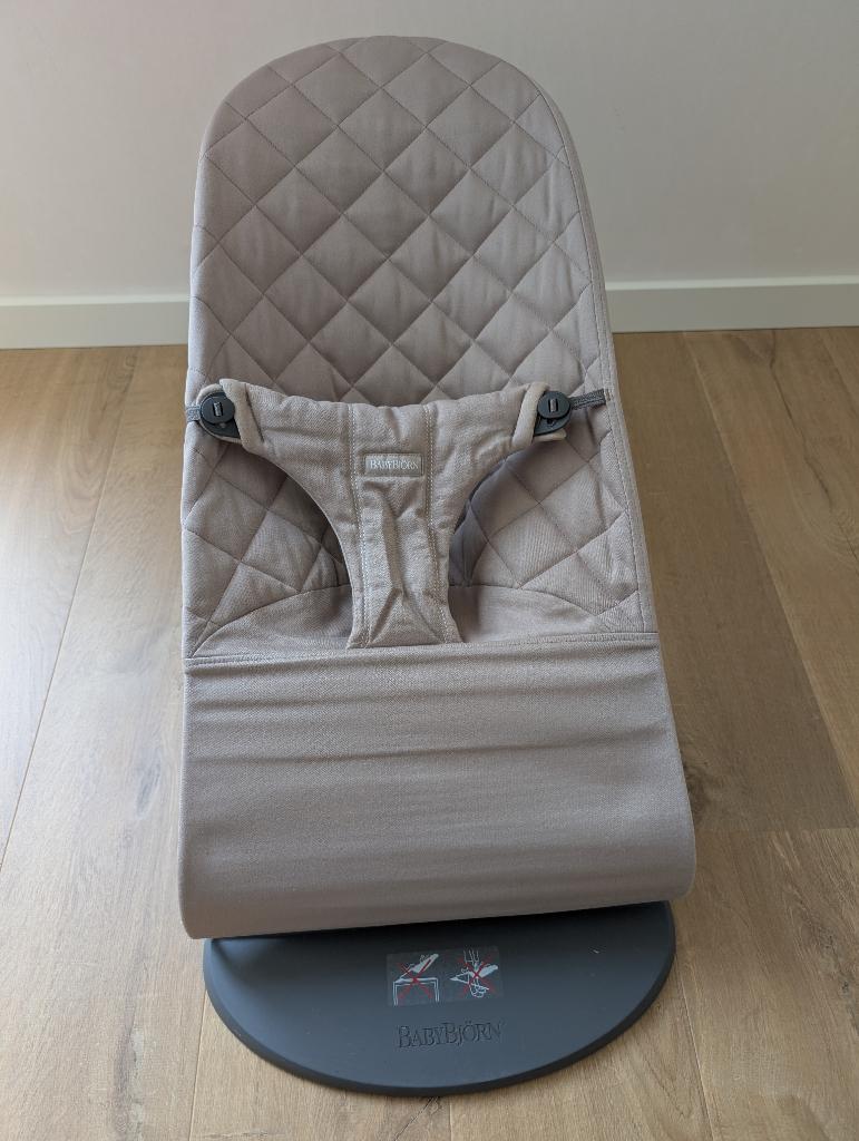 Baby Björn relax / wipper, Bliss, Zandgrijs, Kinderen en Baby's, Wipstoeltjes, Ophalen, Zo goed als nieuw, Wipstoel, Verstelbaar