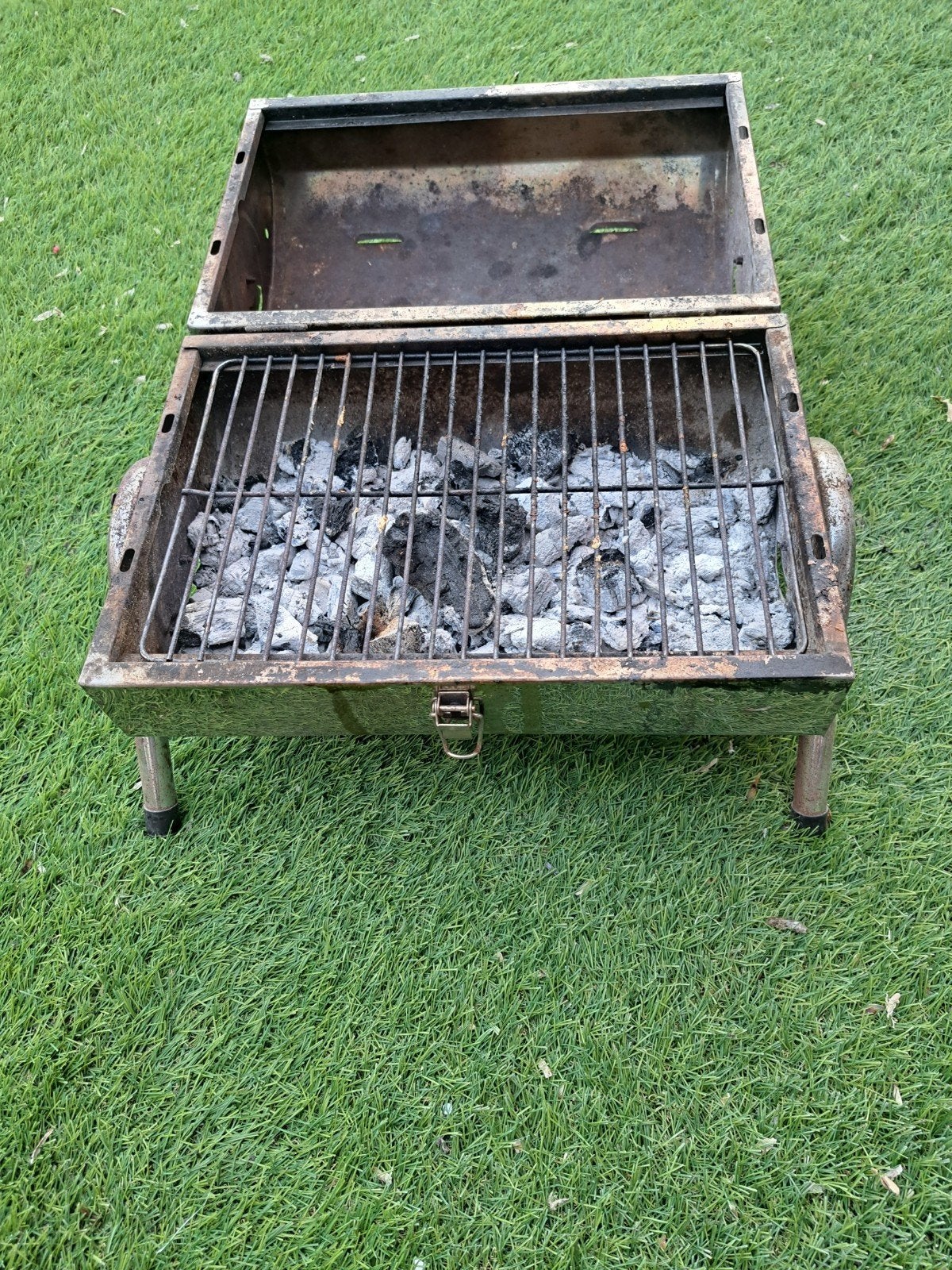 Barbecue te koop!, Ophalen