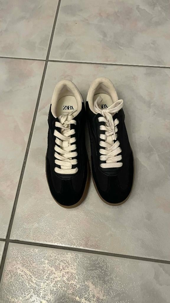 Nieuw ZARA BLACK BASKET 37, Kleding | Dames, Schoenen, Nieuw, Ophalen of Verzenden, Sneakers, Zara