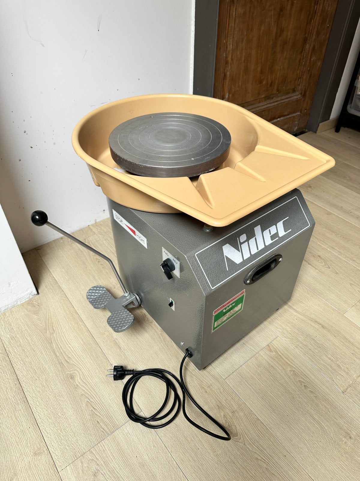 Nidec-Shimpo RK-3D Draaischijf – Bouwjaar 2021, Enlèvement, Comme neuf
